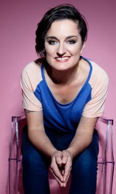 Zoe Lyons